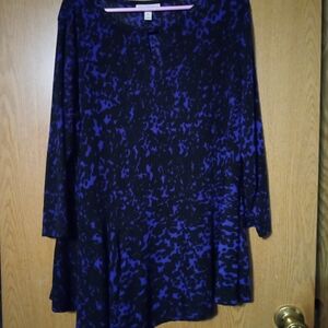 Dana Buchman Black and Blue Abstract Tunic